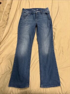 Old Navy Womens Wow Bootcut size 6 short